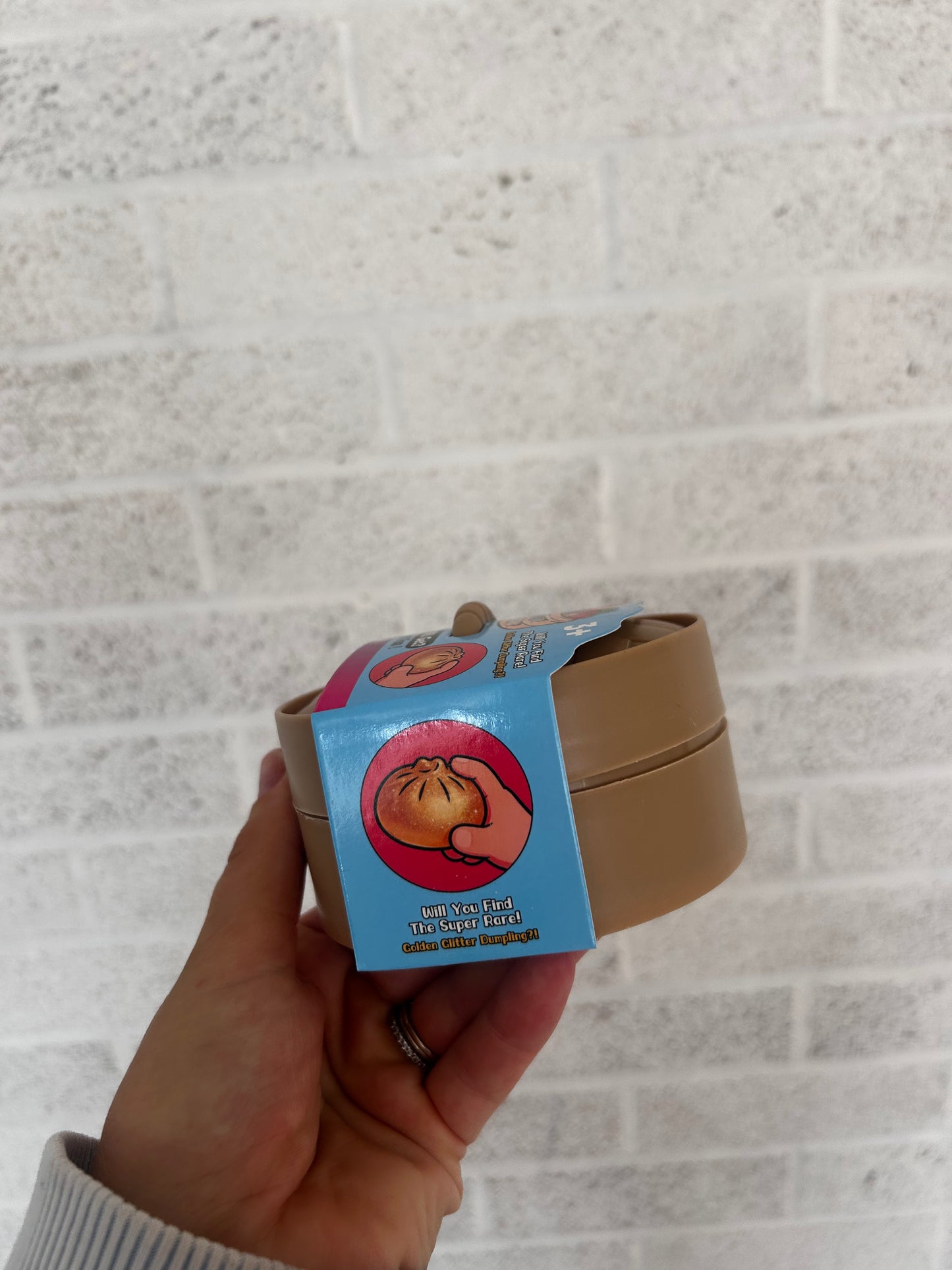 Mystery Glitter Light Up Squishy Buns