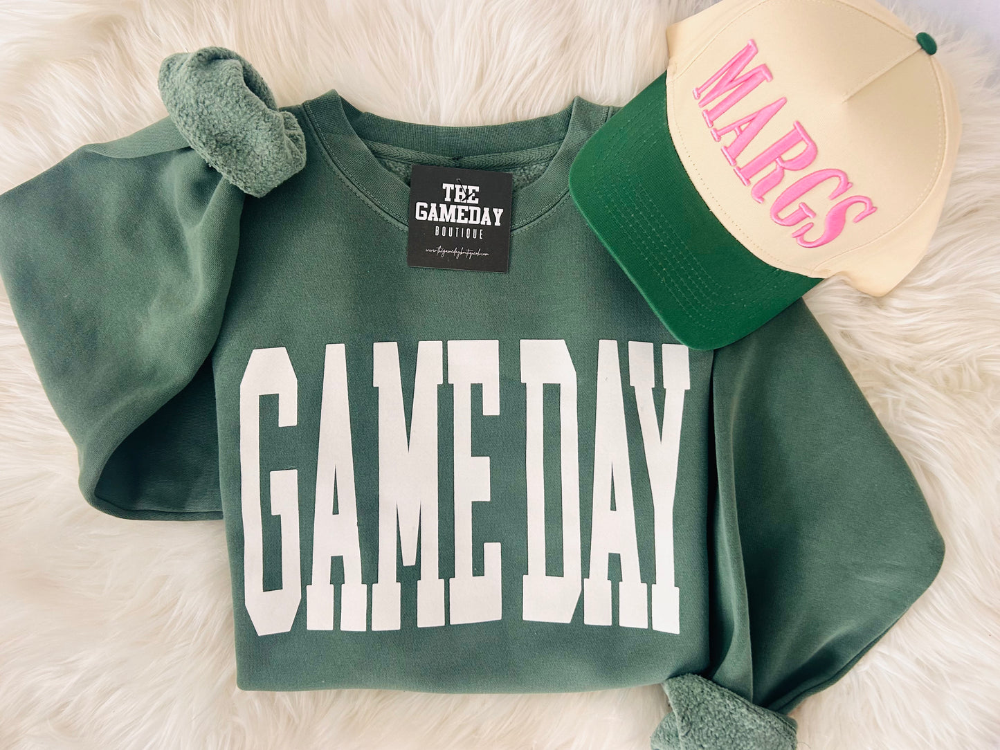Game Day Vintage Sweatshirt in Green